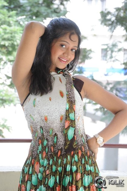 Sandeepthi-at-Nenu-Nene-Ramune-Movie-Press-Meet